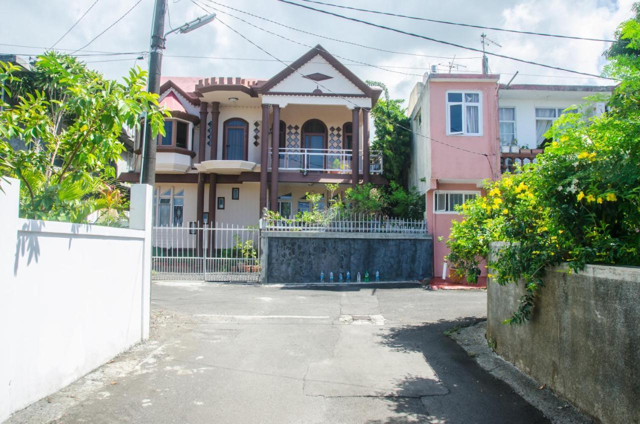 La Caverna House Chemin Grenier Luaran gambar